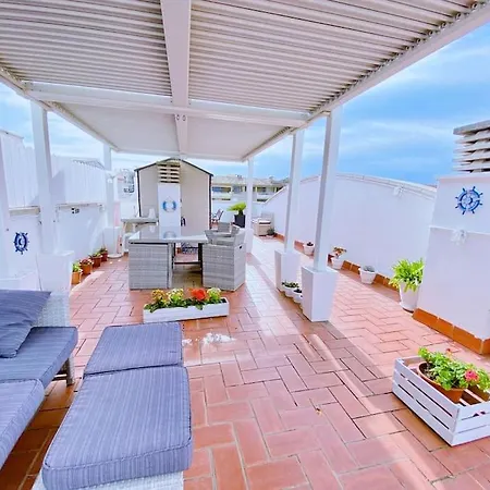 Apartment Penthouse With 95m2 Solarium, Pool And Seaview Thehavenescape *