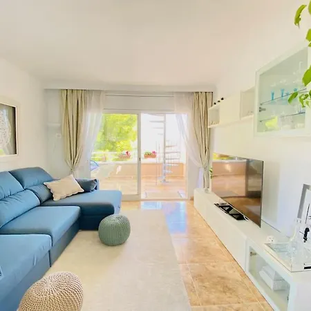 Apartment Penthouse With 95m2 Solarium, Pool And Seaview Thehavenescape Coma-ruga